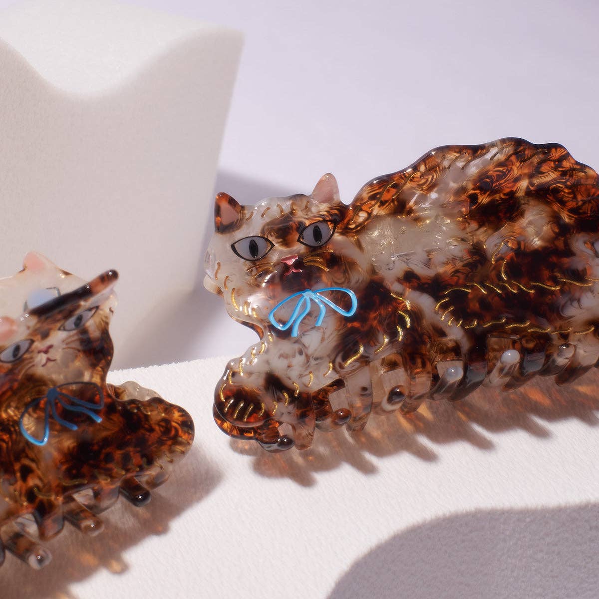 Calico Kitty Cat Hair Claw in Cream and Tortoise Shell - Lalka Beauty Co.