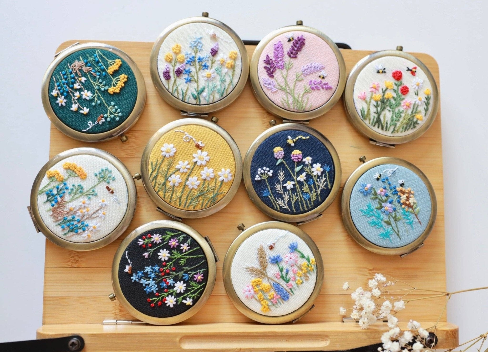 Floral Embroidered Compact Mirror - Lalka Beauty Co.