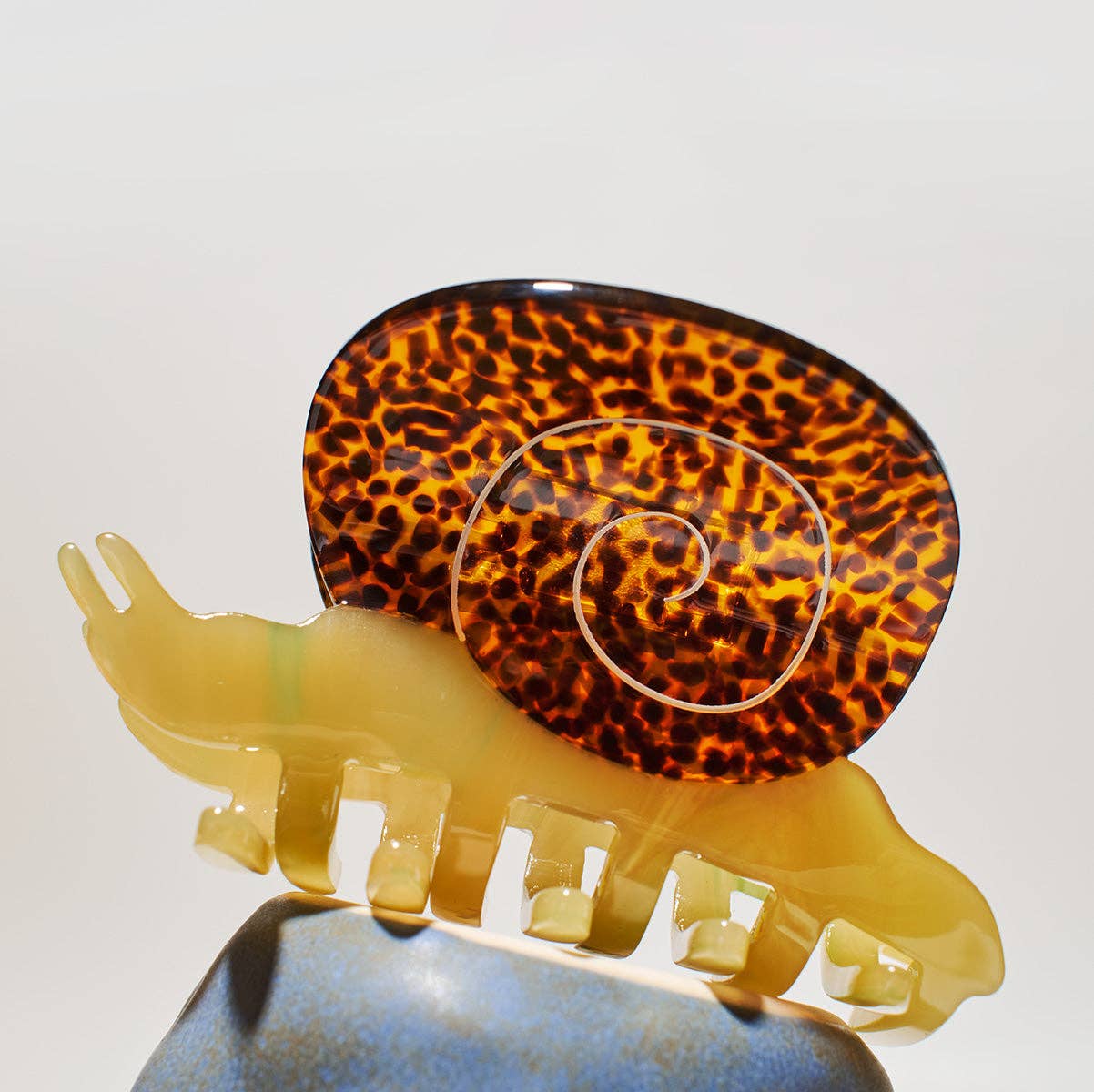 Garden Snail Small Hair Claw in Yellow and Amber Acetate - Lalka Beauty Co.