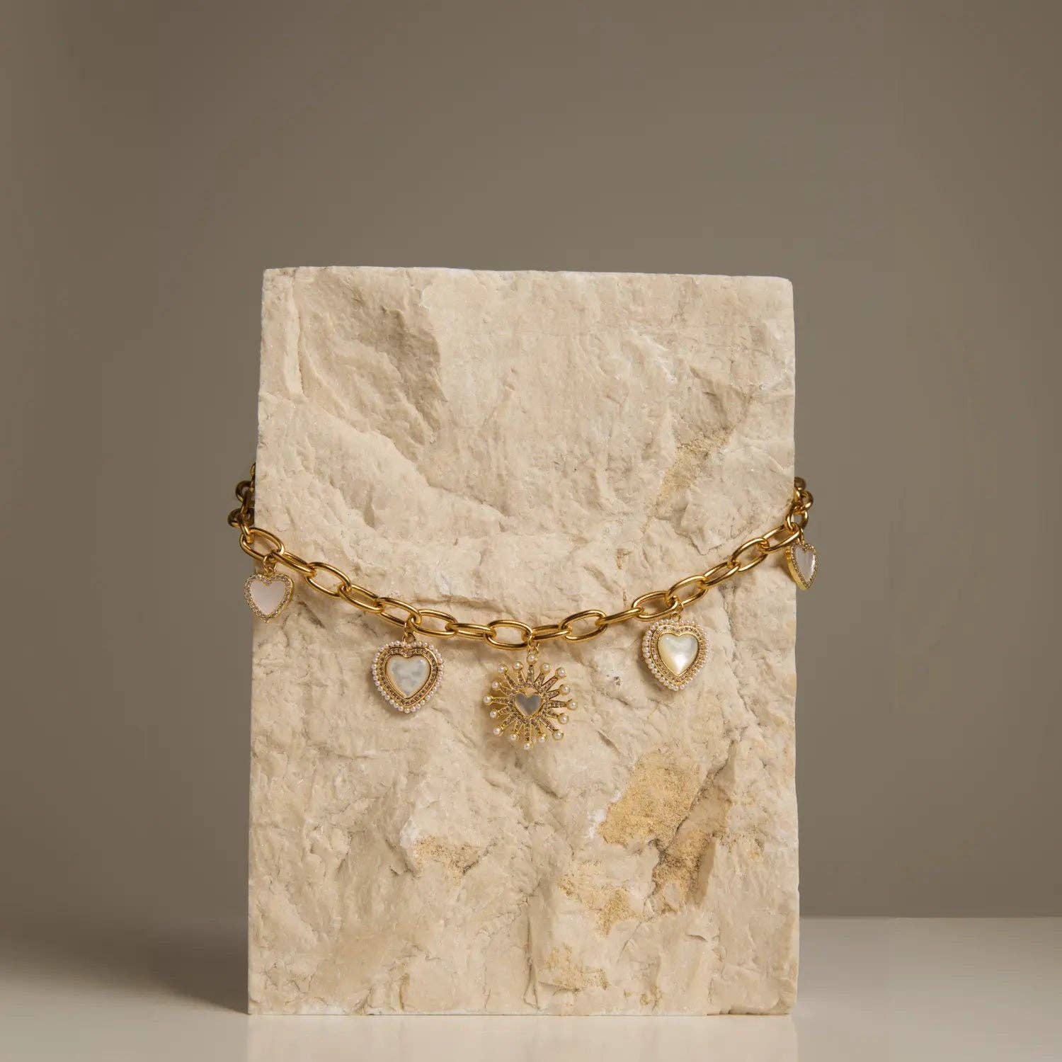 Gold Heart Charm Necklace Mariner Chain - Lalka Beauty Co.