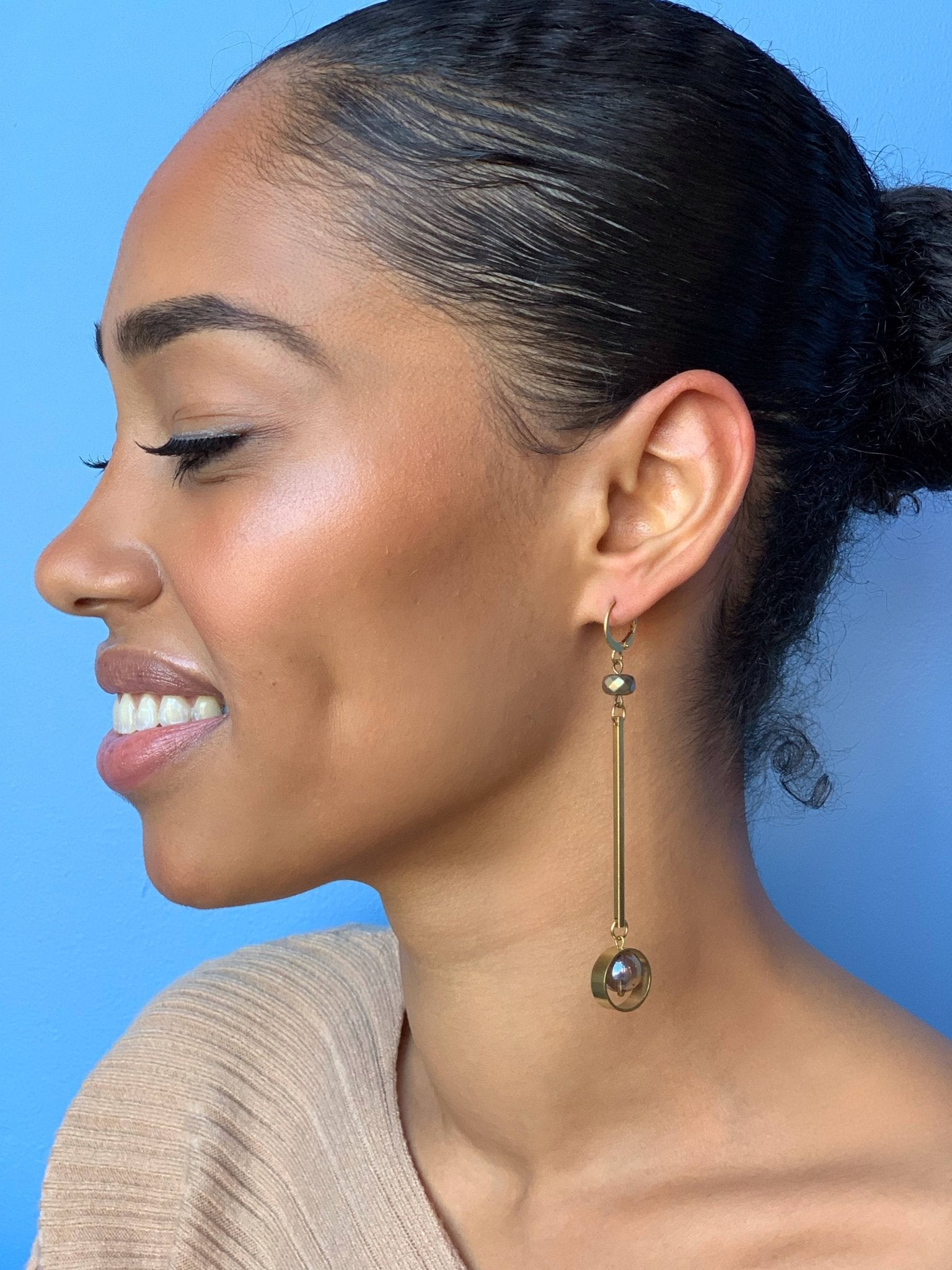 Iridescent/Pewter long bar - Lalka Beauty Co.