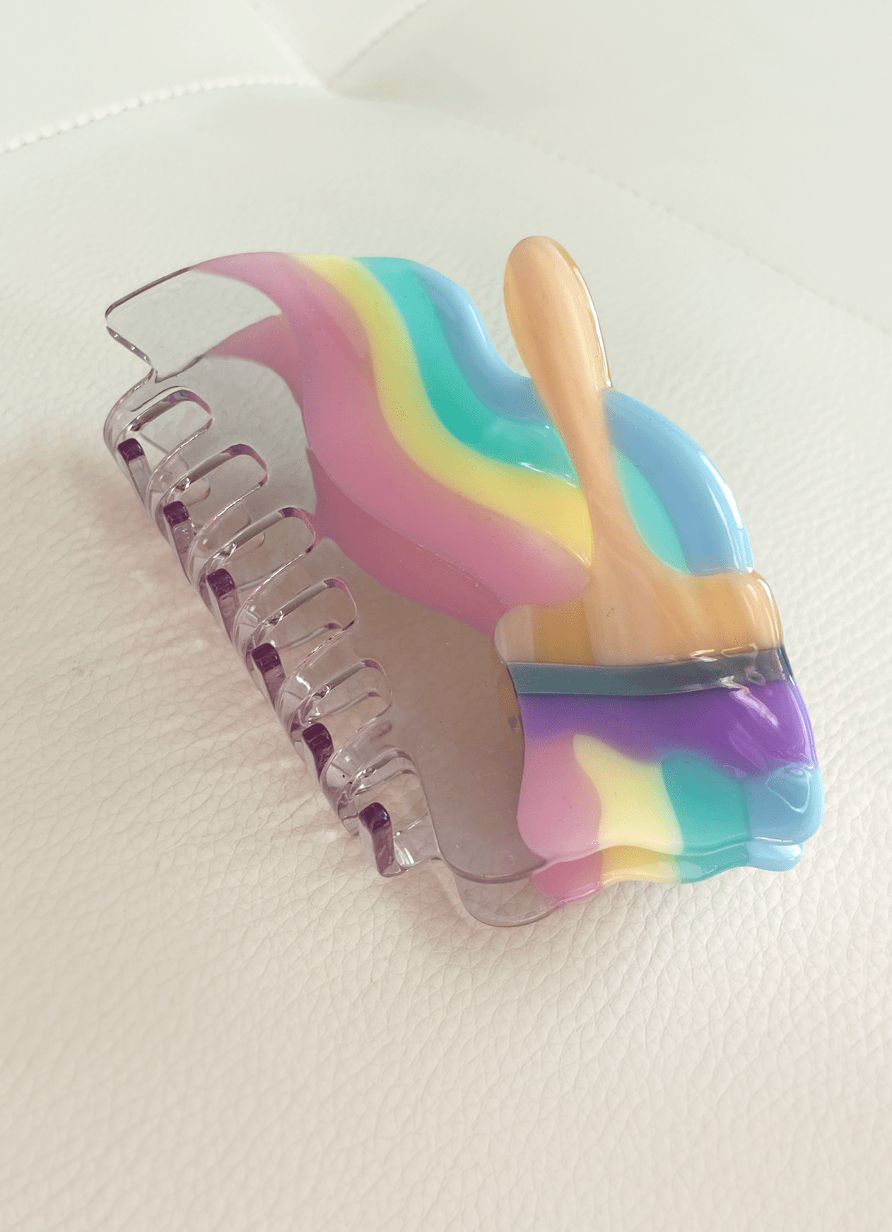 Paintbrush Hair Claw Clip - Lalka Beauty Co.
