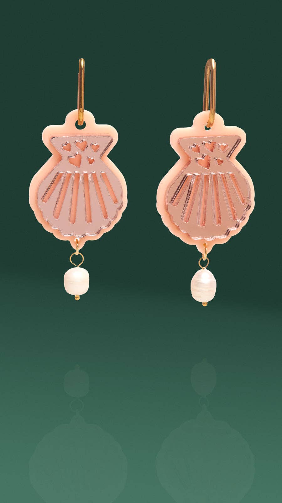 Seashell Pearl Hoop Earrings Blush + Rose Gold - Lalka Beauty Co.