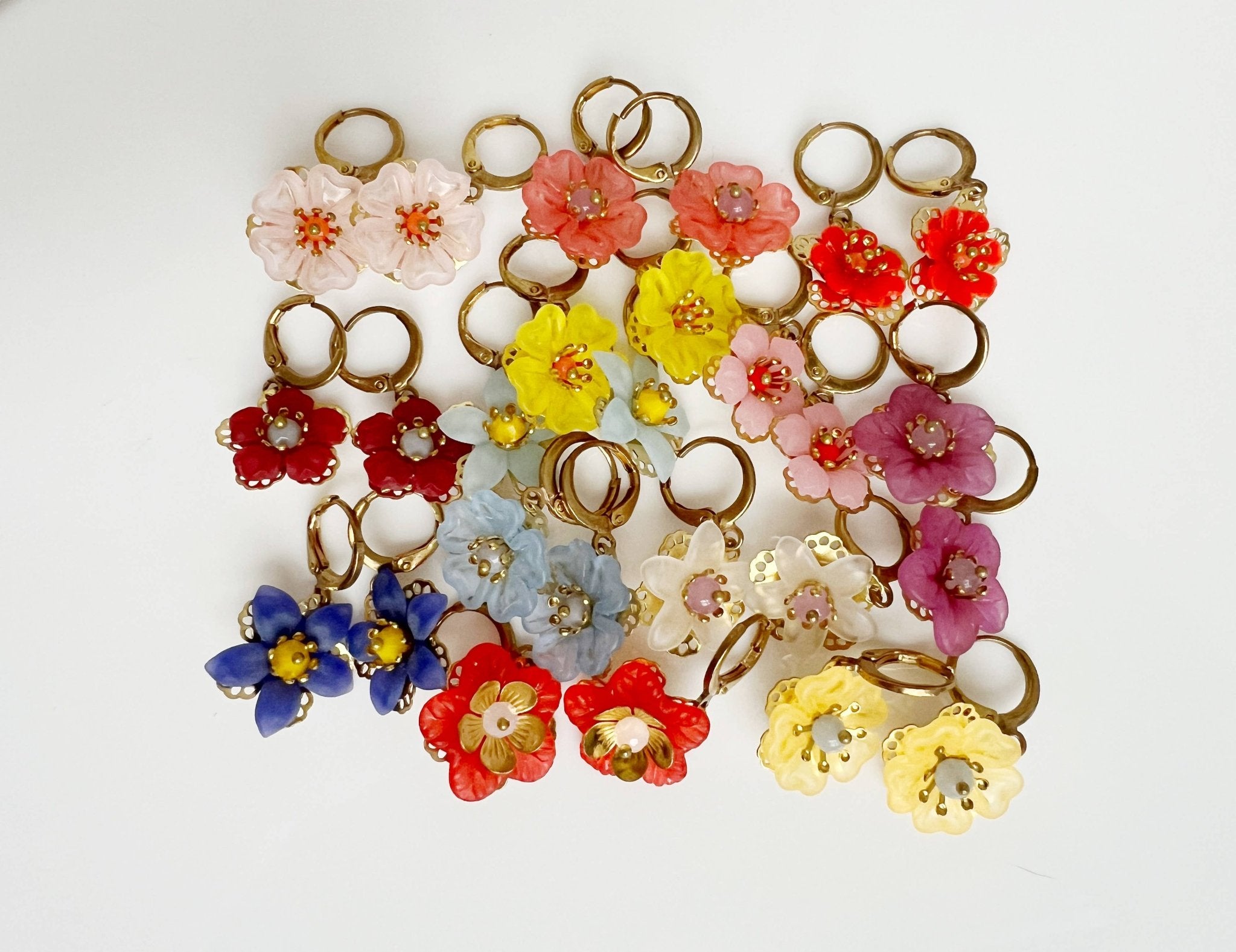 Small Flower Earrings - Lalka Beauty Co.