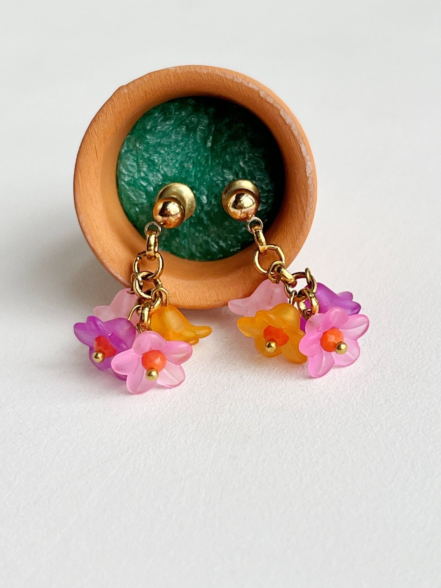 Tiny flower cluster - Lalka Beauty Co.