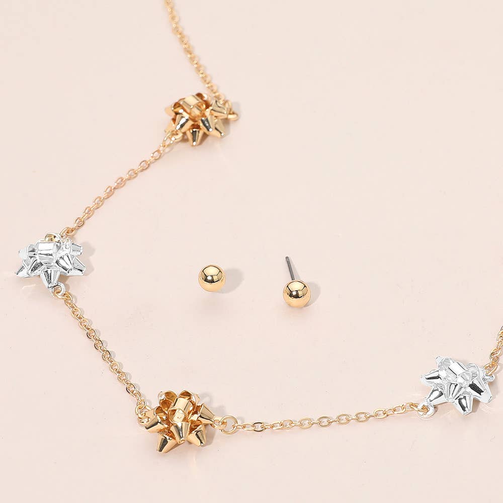 Christmas Gift Bow x 4 Necklace - Lalka Beauty Co.
