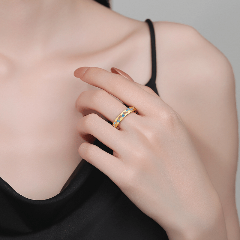 Dainty Gold Star Stacking Band Ring in 925 Sterling Silver - Lalka Beauty Co.