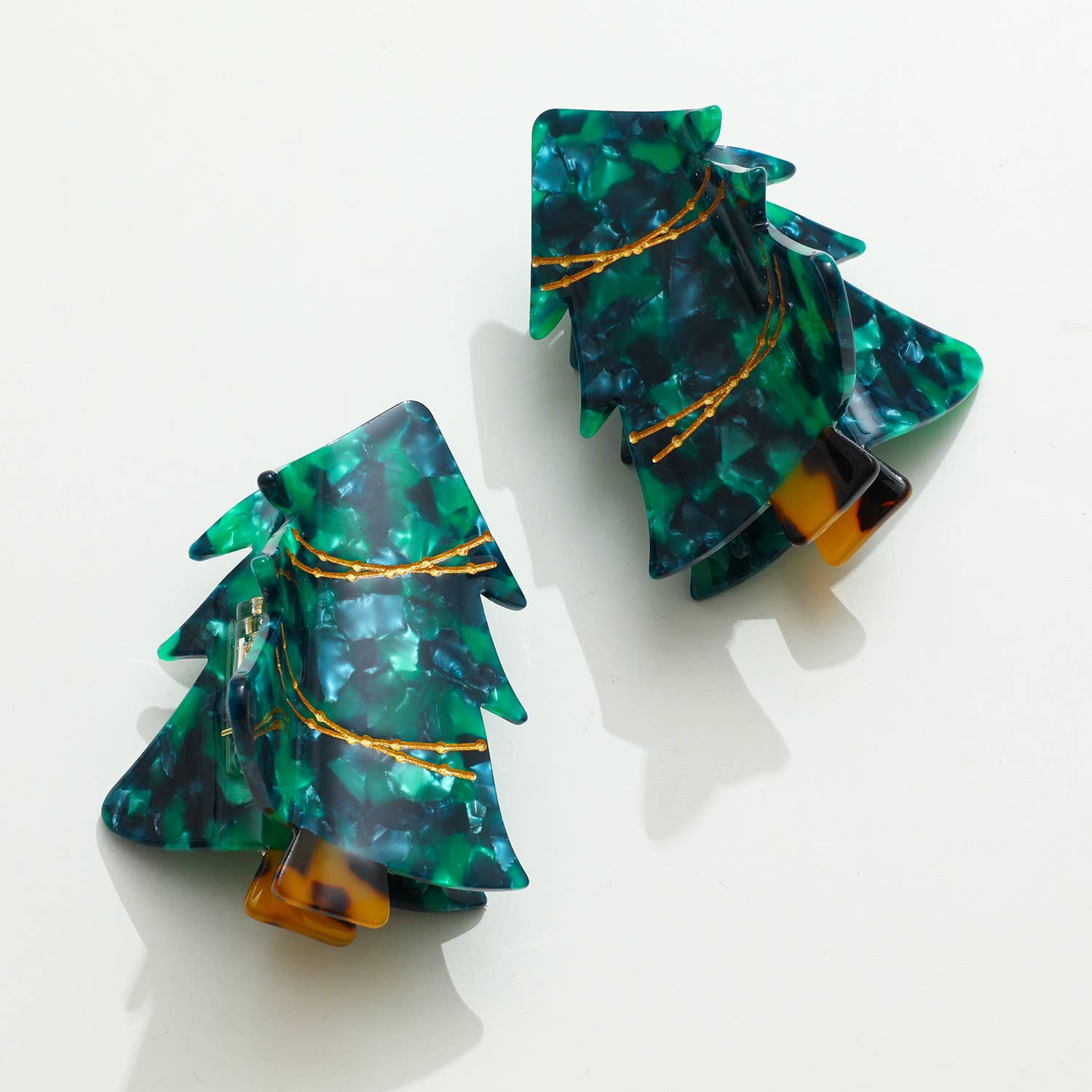 Festive Christmas Tree | Holiday Claw Clip - Lalka Beauty Co.