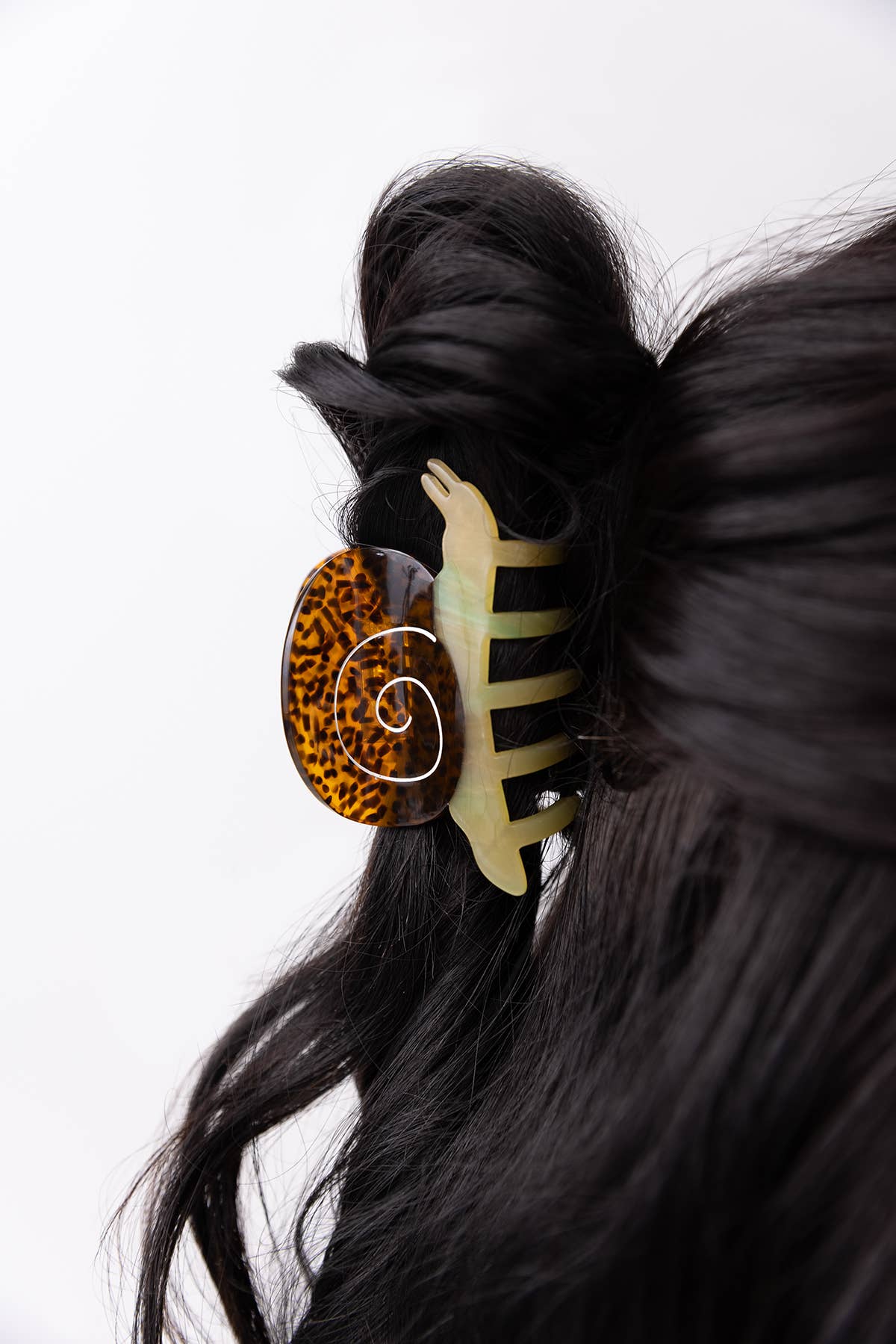 Garden Snail Small Hair Claw in Yellow and Amber Acetate - Lalka Beauty Co.