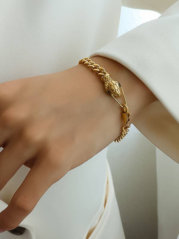 Habu 18K Gold Non - Tarnish Serpent Bracelet - Lalka Beauty Co.