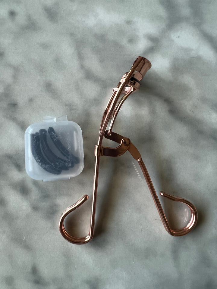 Eyelash Curler with extra pads