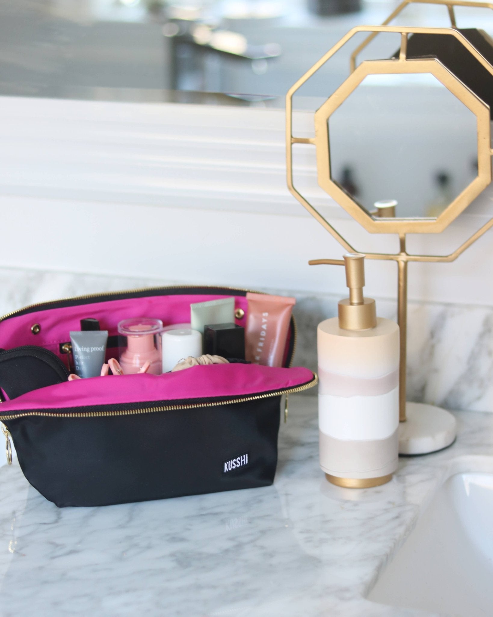 Vacationer Makeup Bag - Machine Washable Large Cosmetic Bag - Lalka Beauty Co.