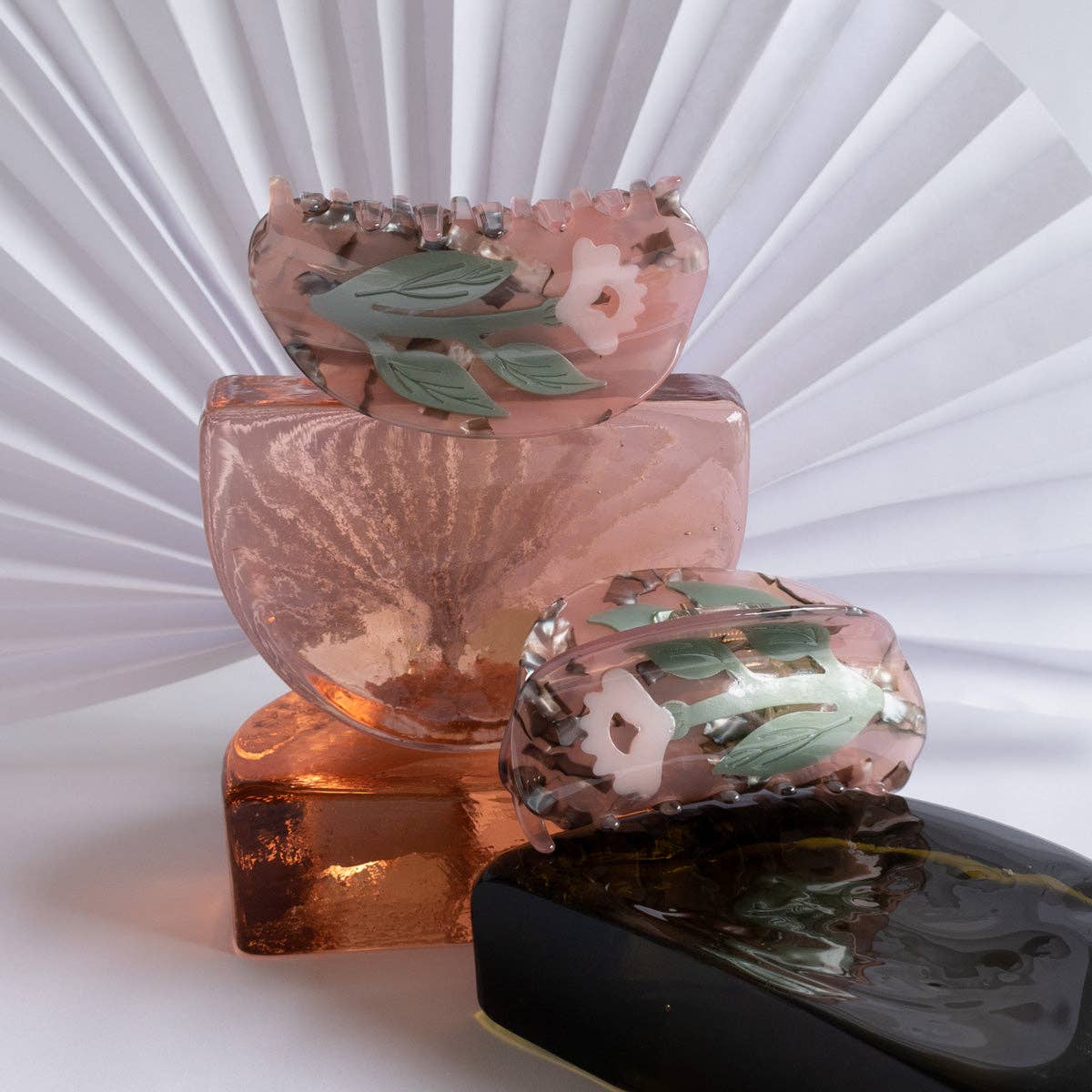 Woodland Sorrel Flower Hair Claw in Frosted Pink Acetate - Lalka Beauty Co.