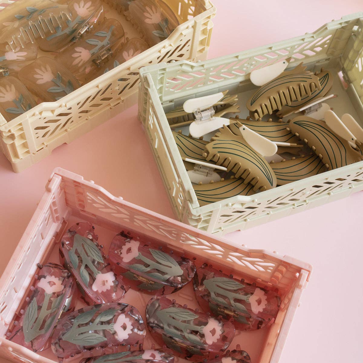 Woodland Sorrel Flower Hair Claw in Frosted Pink Acetate - Lalka Beauty Co.